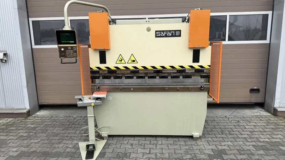 Листогибочный пресc SAFAN DNCS 50 т x 2050 мм c ЧПУ-ID17416