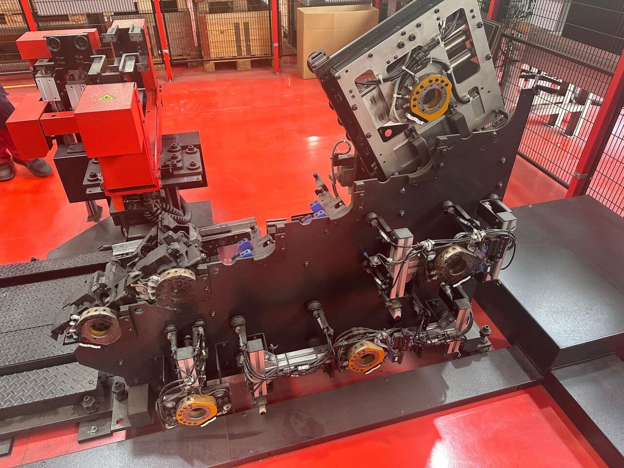 Листогибочный пресс Amada HG 1003 ATC ARs-ID17948