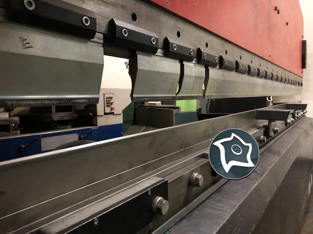 Листогибочный пресс AMADA Promecam RG 104-ID14238