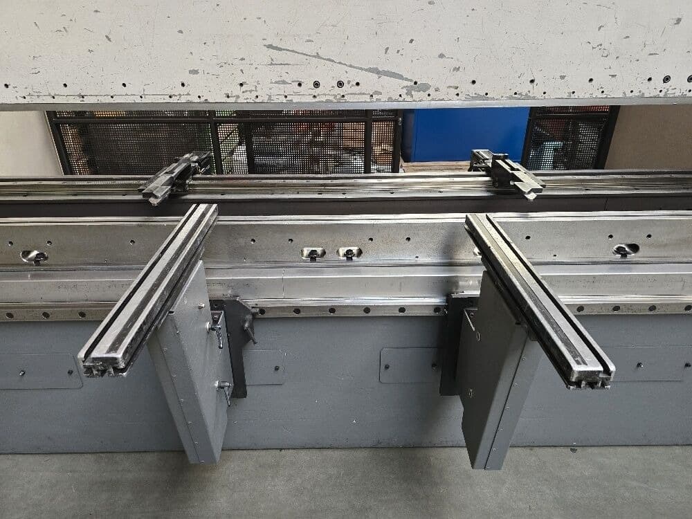 Листогибочный пресс Bystronic PR 200-ID17732