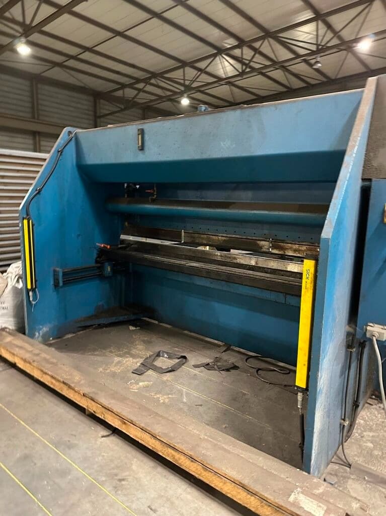 Листогибочный пресс Haco-ID17410