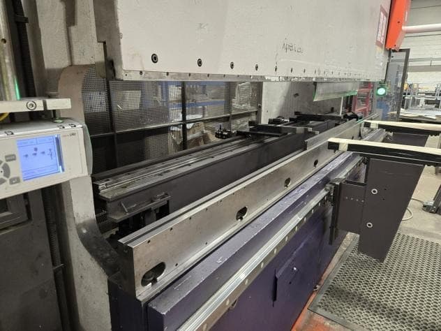 Листогибочный пресс с ЧПУ BYSTRONIC XPERT 250 тонн x 4000 мм-ID17813