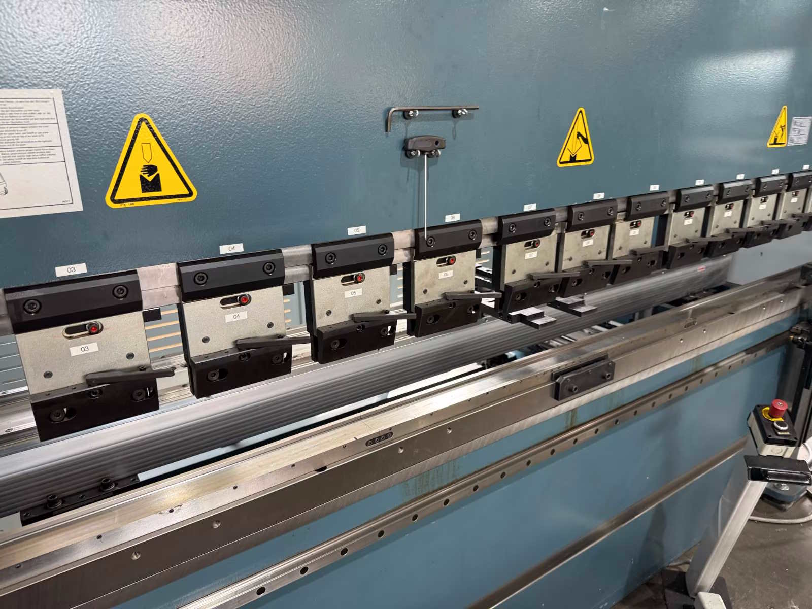 Листогибочный пресс с ЧПУ DURMAZLAR AD-R 30175-ID17967