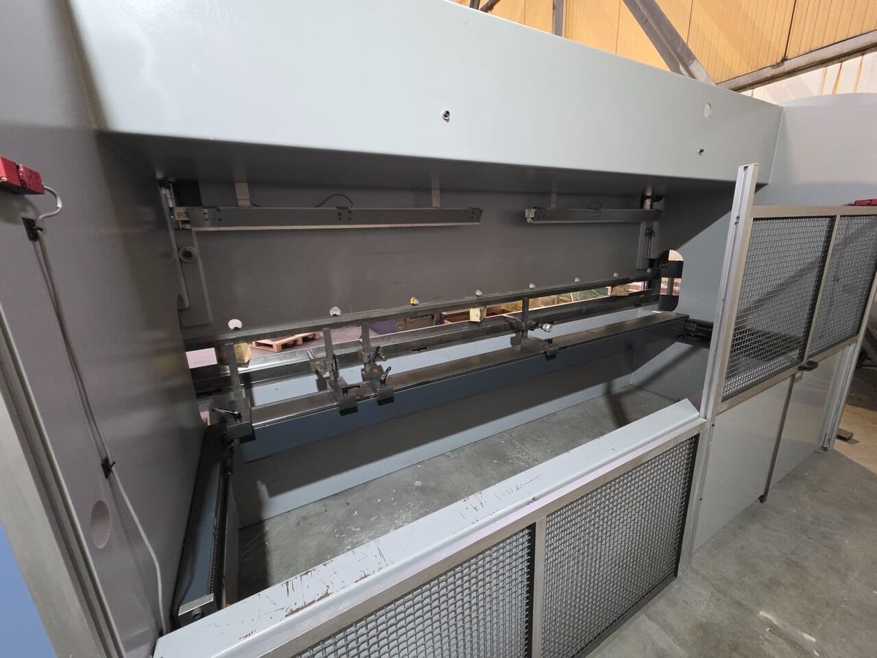 Листогибочный пресс Safan CNC-LK-ID17394