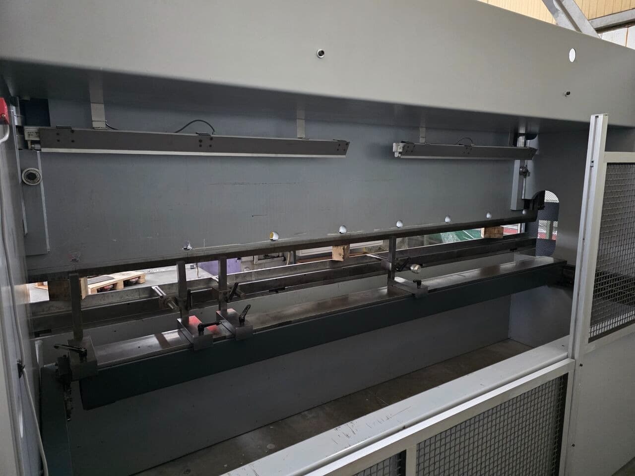 Листогибочный пресс Safan CNC-LK-ID17394