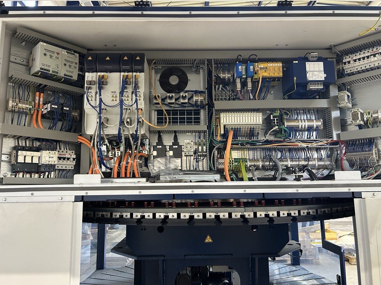 Листогибочный пресс TRUMPF ToolMaster KB29-ID17607