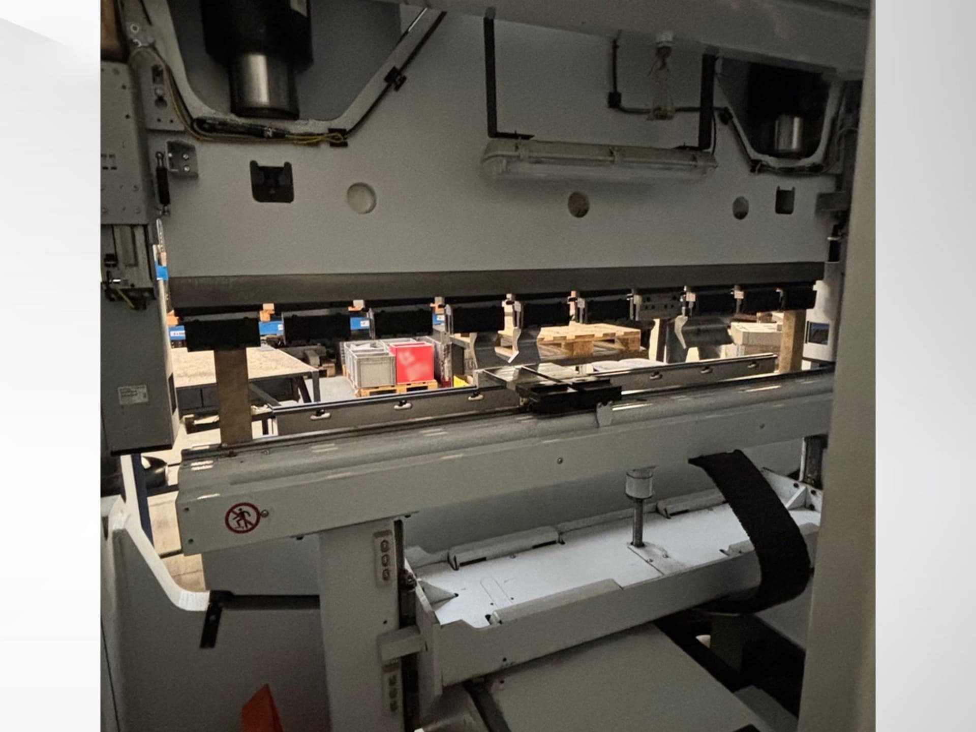 Листогибочный пресс TRUMPF TruBend 3066 B26-ID17573