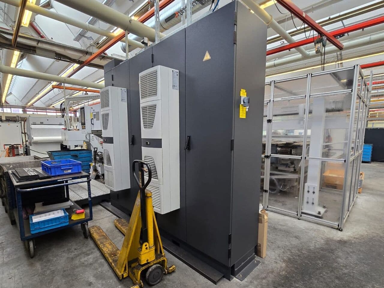 Многофункциональный обрабатывающий центр с ЧПУ Stama MT 733 two-ID17459