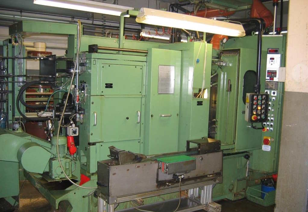 Многошпиндельный станок SCHÜTTE SFH130Dnt-ID17596