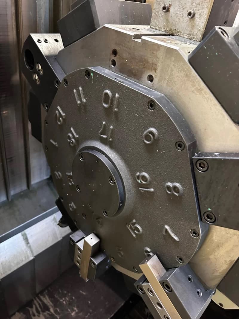 Многозадачный станок с ЧПУ Hwacheon C1 YSMC б/у-ID17152