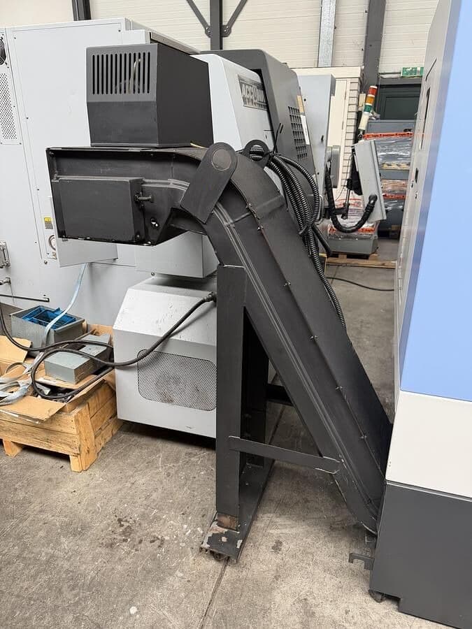 Обрабатывающий центр Doosan DNM 500-ID18019