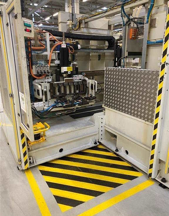 Обрабатывающий центр - горизонтальный HÜLLER-HILLE NBH 170 SPEED-ID17814