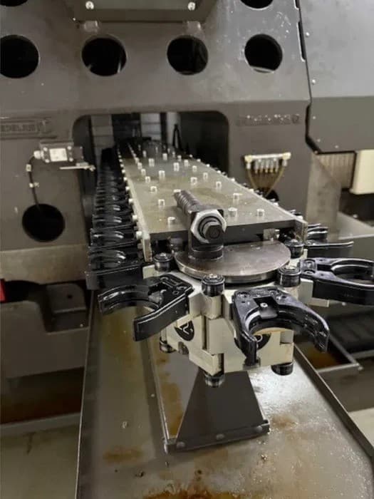 Обрабатывающий центр HEDELUIS T8-2300-ID17477