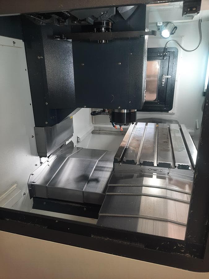 Обрабатывающий центр LEADWELL V-32AF-ID17713