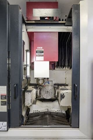 Обрабатывающий центр OKK VP 400-ID17214