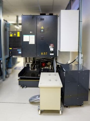 Обрабатывающий центр OKK VP 400-ID17214