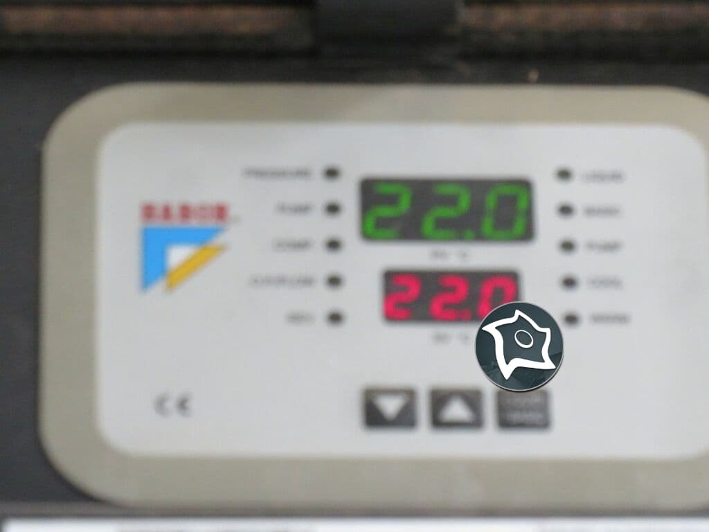 Обрабатывающий центр по графиту Microcut V-20G-ID12930