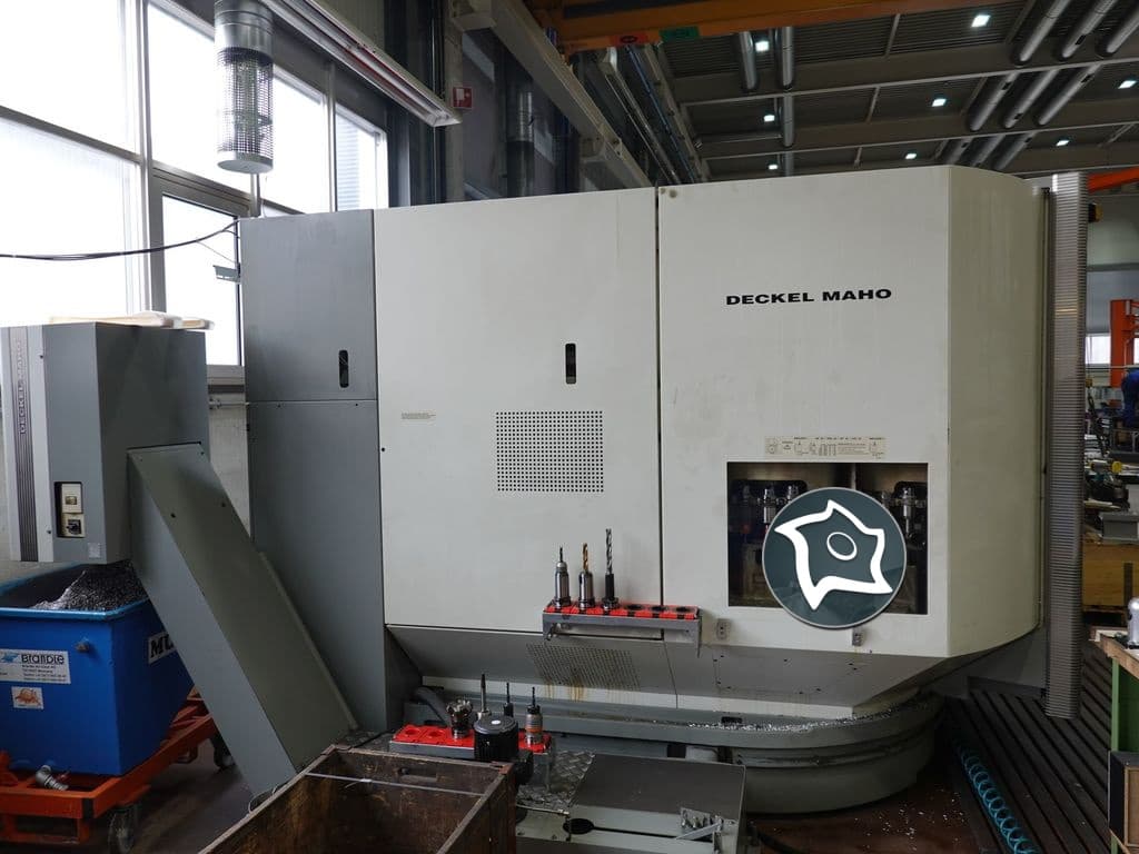 Обрабатывающий центр с ЧПУ DECKEL MAHO DMU 80 T-ID13546