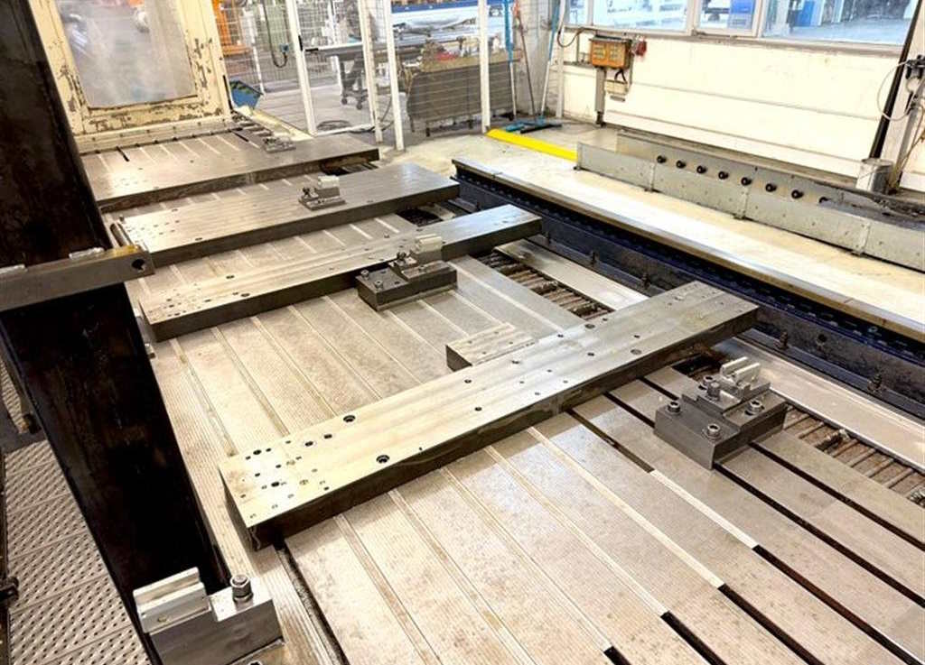 Обрабатывающий центр SORALUCE SP 10000-ID17918