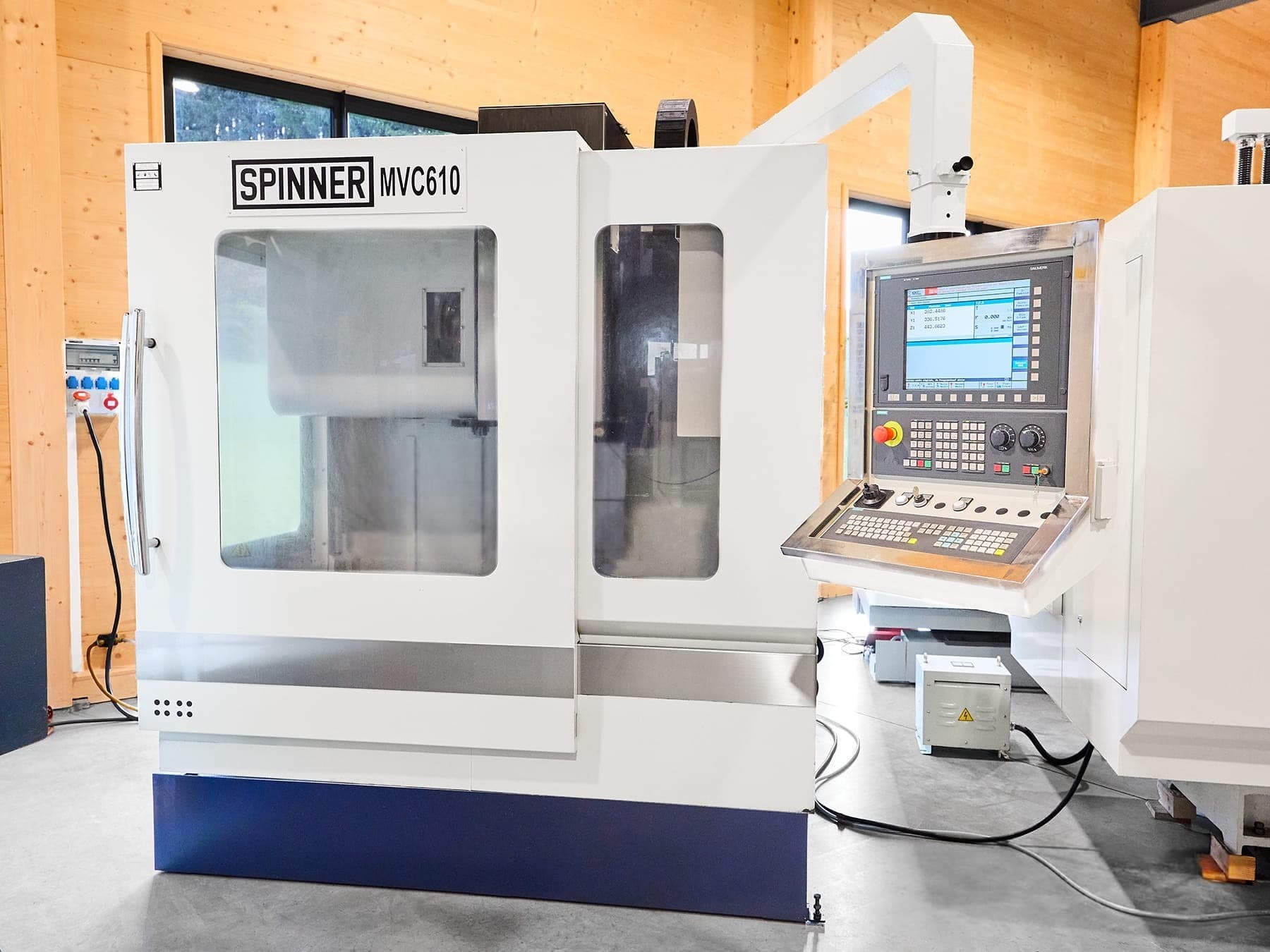 Обрабатывающий центр SPINNER MVC610 V3-ID17377
