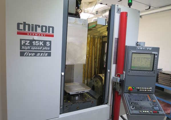 Обрабатывающий центр - Universal CHIRON FZ 15 KS-ID17777