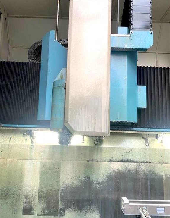 Обрабатывающий центр - универсальный AXA VPC 40 U-ID17443