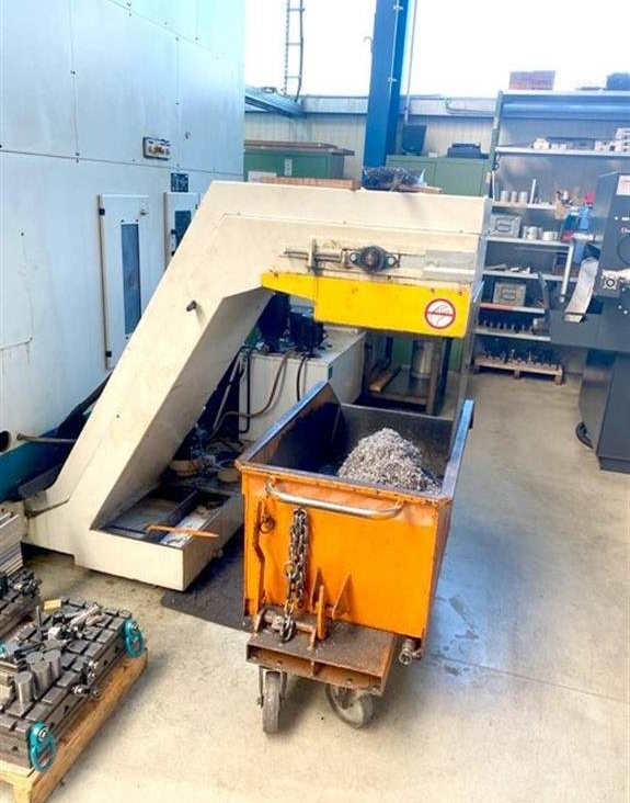 Обрабатывающий центр - универсальный AXA VPC 40 U-ID17443