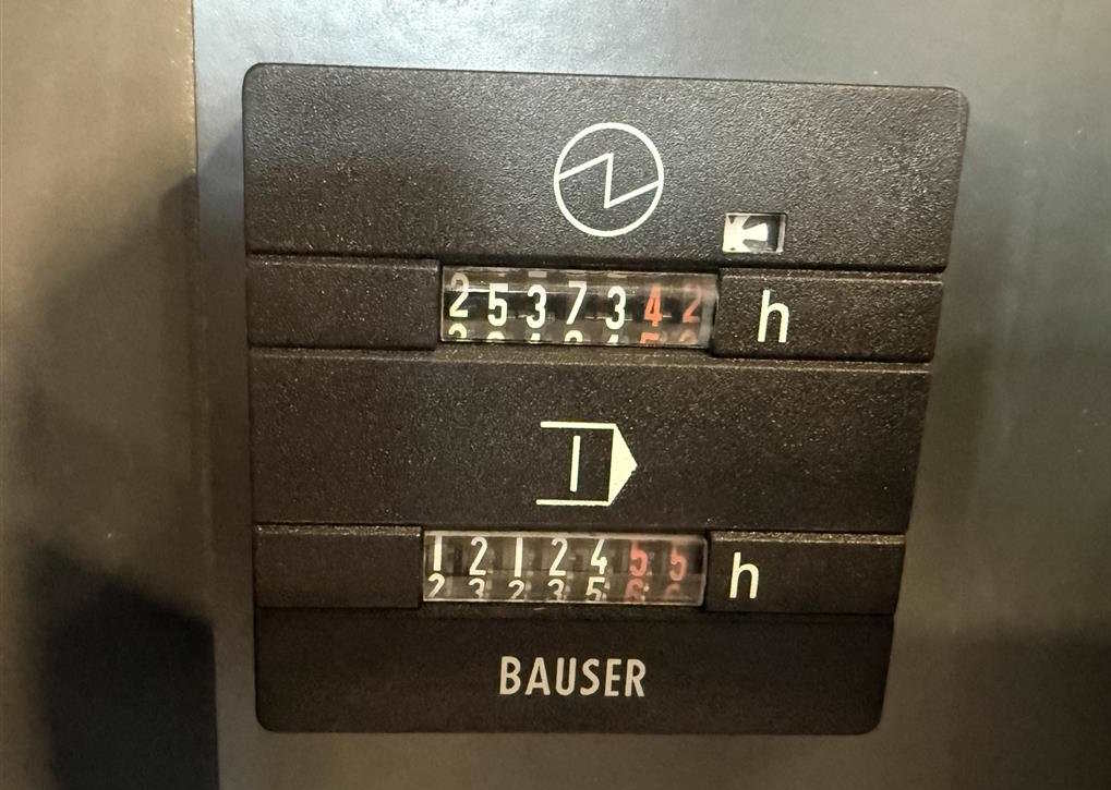 Обрабатывающий центр - Вертикальный DECKEL DMC 635 V eco-ID17609