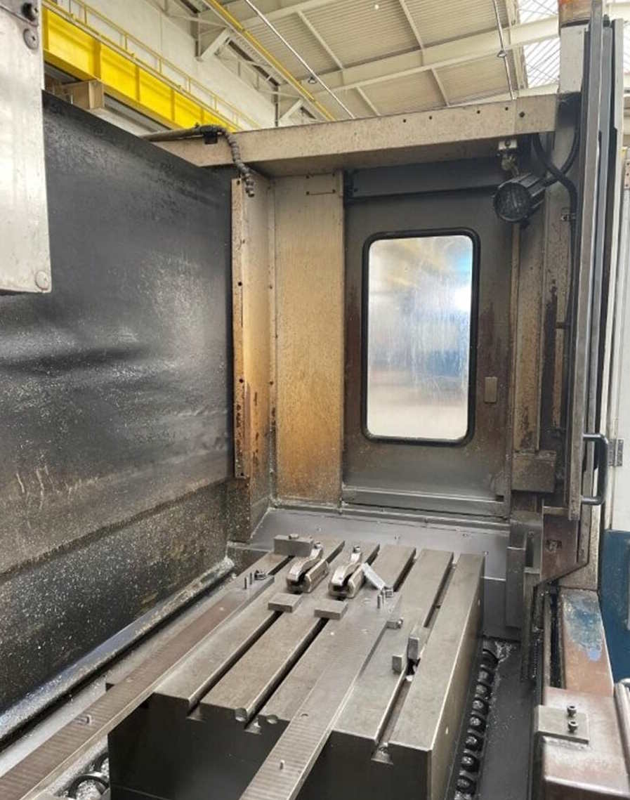 Обрабатывающий центр (вертикальный) MORI SEIKI M-300L2-ID17642