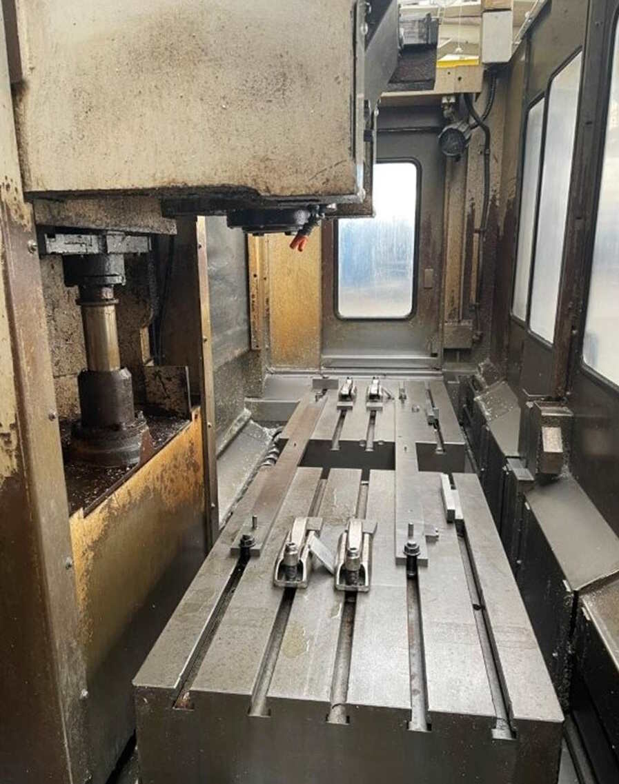 Обрабатывающий центр (вертикальный) MORI SEIKI M-300L2-ID17642