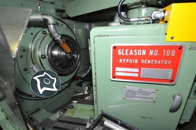 Станок для фрезерования конических зубчатых колес с криволинейными зубьями Gleason 108-ID12458