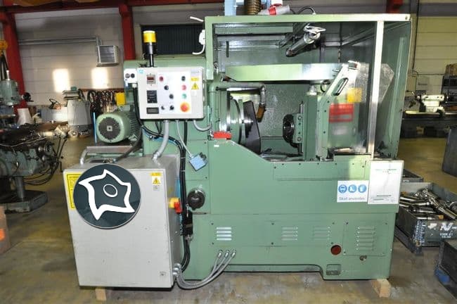 Станок для фрезерования конических зубчатых колес с криволинейными зубьями Gleason 108-ID12458