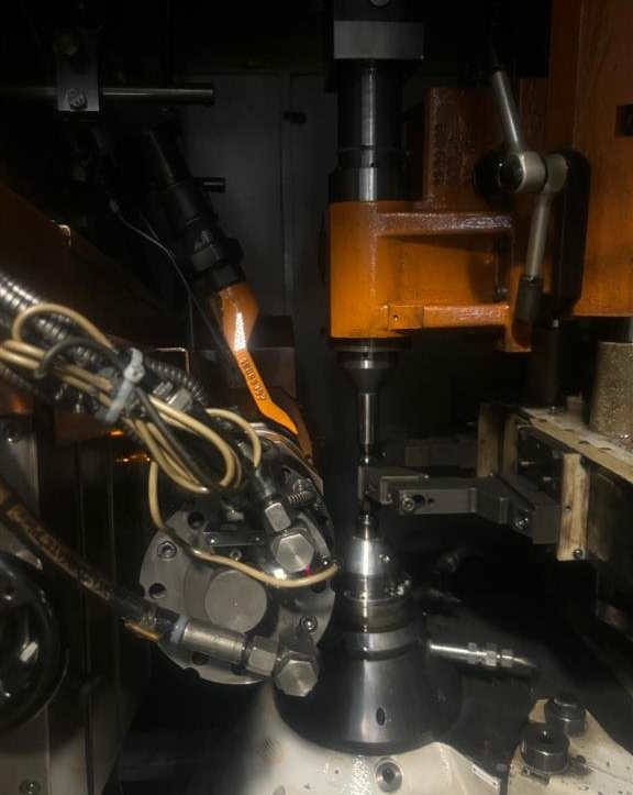 Станок для шлифовки боковых поверхностей зубчатых колес LIEBHERR LCS282-ID17616