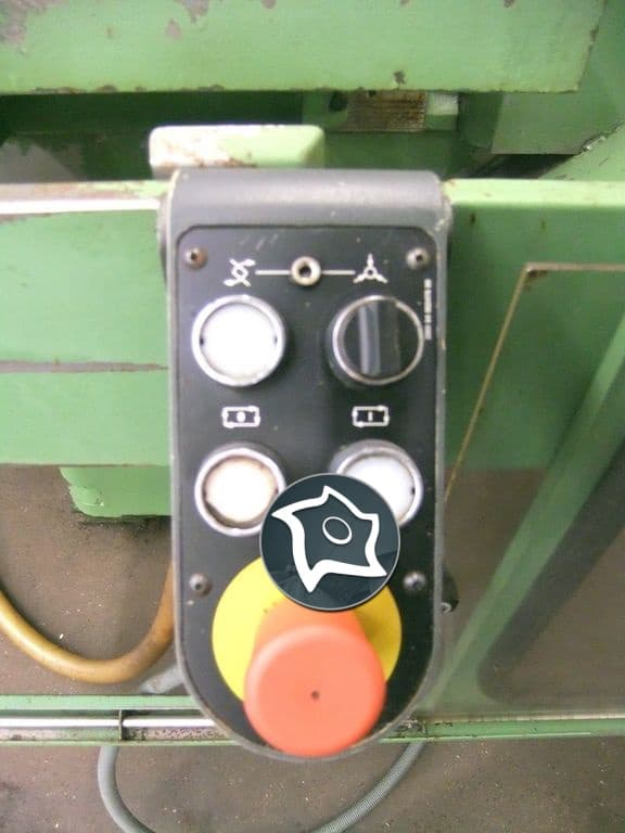 Станок универсальный фрезерный с ЧПУ Deckel FP 3 NC-ID13388