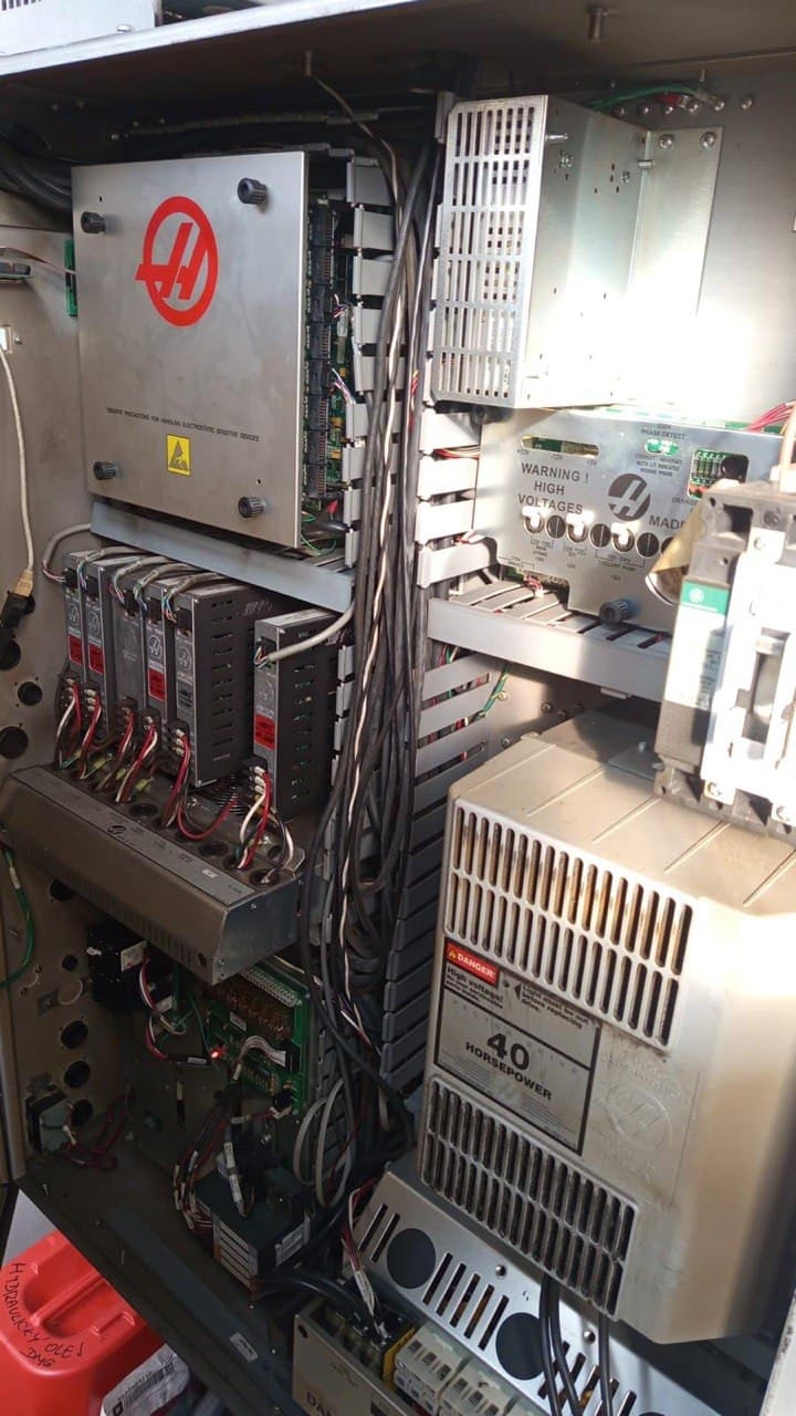 Токарно-фрезерный центр с ЧПУ (ось Y) HAAS ST-30Y-ID17904