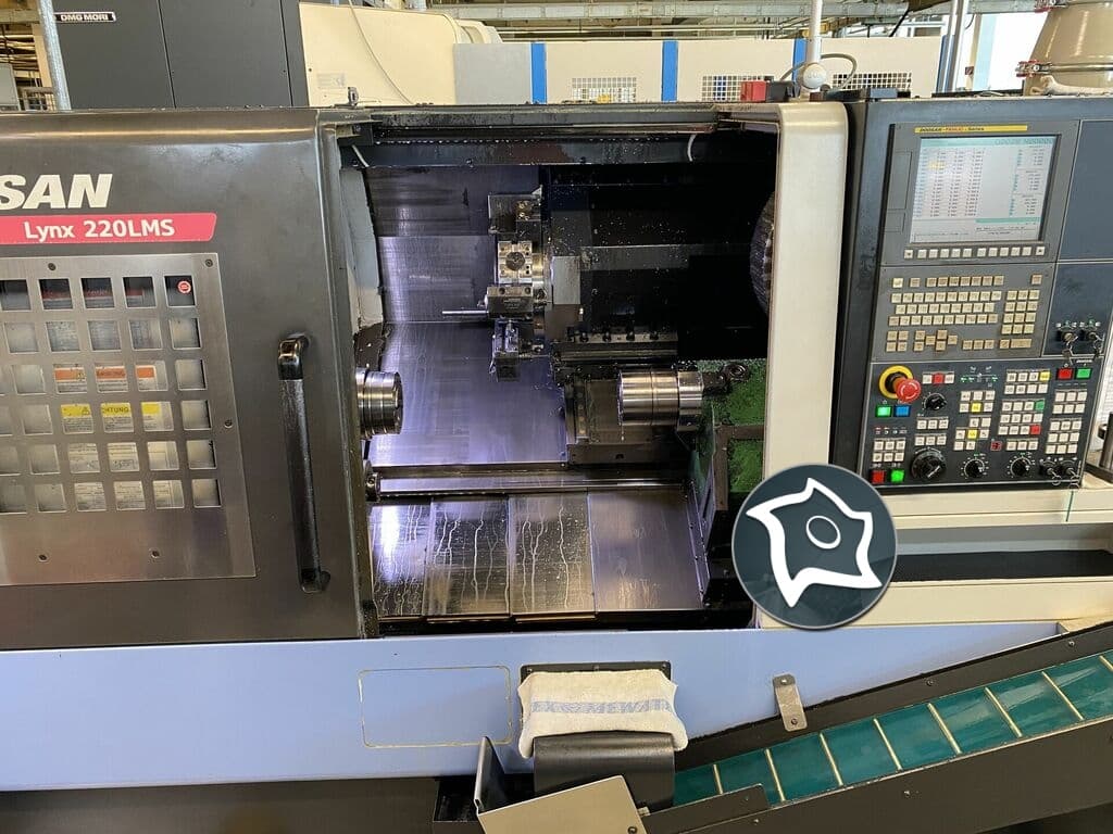 Токарно-фрезерный обрабатывающий центр c ЧПУ DOOSAN Lynx 220 LMSC-ID14882