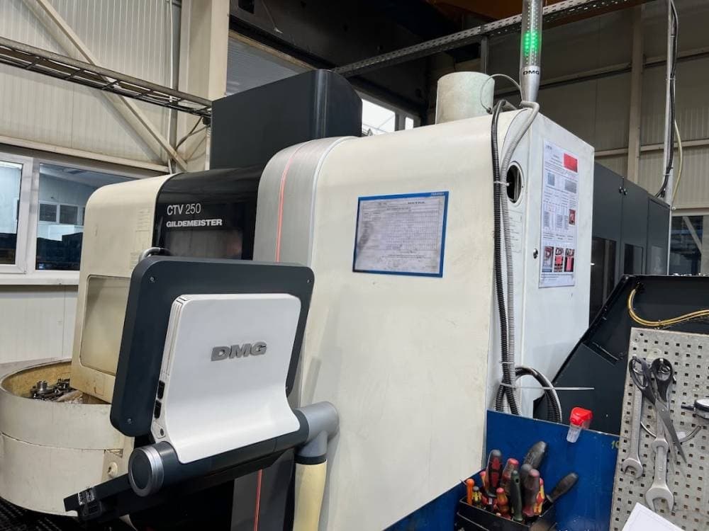 Токарно-фрезерный станок с ЧПУ DMG MORI CTV 250-ID17035