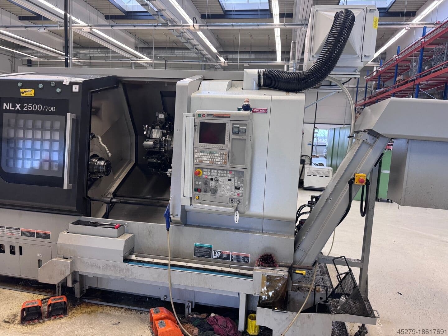 Токарно-фрезерный станок с ЧПУ DMG MORI NLX 2500/700-ID17034