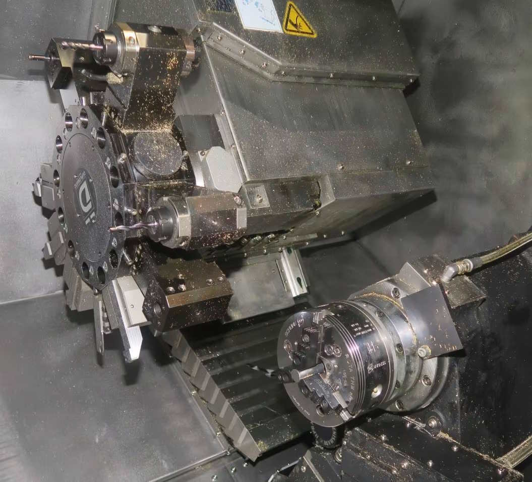 Токарно-фрезерный станок с ЧПУ HURCO TMX 10 MYSI-ID17723