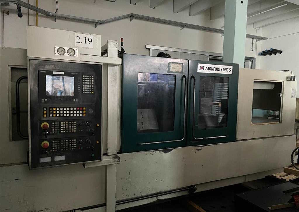 Токарно-фрезерный станок с ЧПУ MONFORTS DNC 5-ID17742