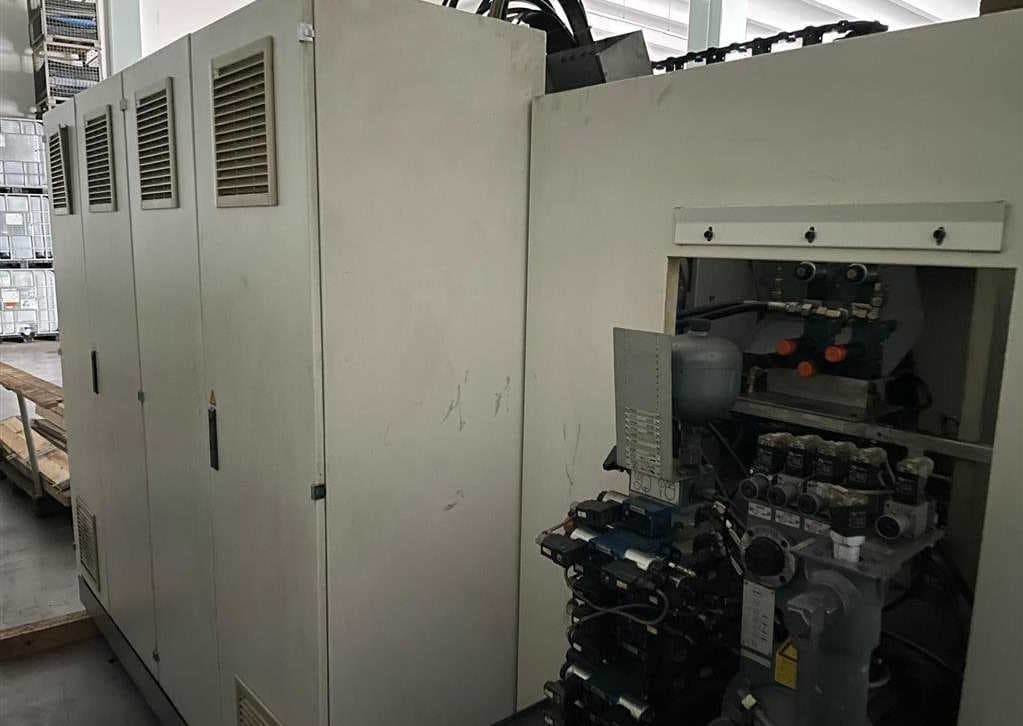 Токарно-фрезерный станок с ЧПУ MONFORTS DNC 5-ID17742