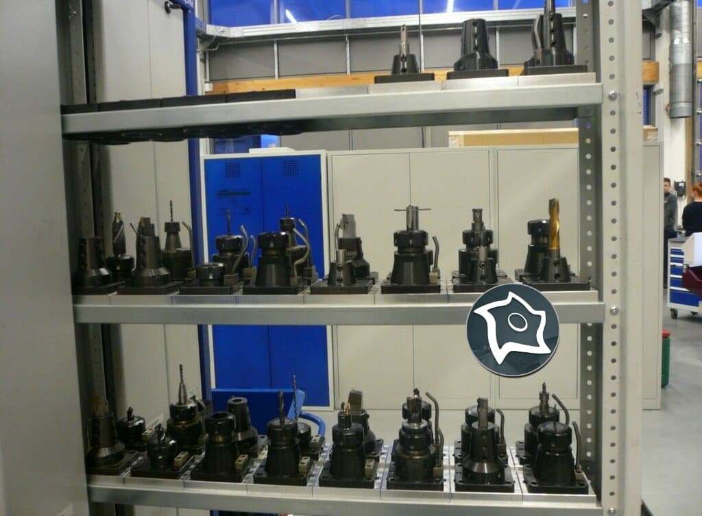 Токарно-фрезерный станок с ЧПУ SPINNER TM-ID15042