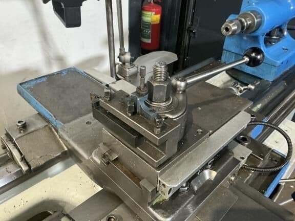 Токарно-винторезный станок с ручным управлением VDF V3 1500 metal lathe-ID17494