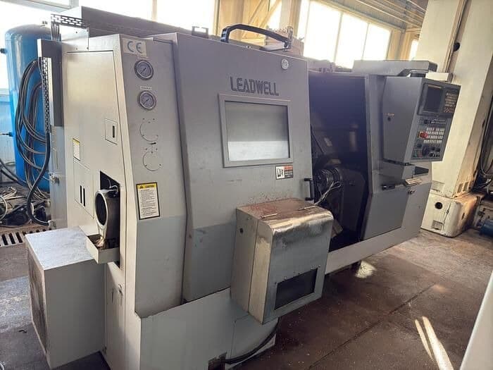 Токарный центр с ЧПУ Leadwell T-8SM-ID17858