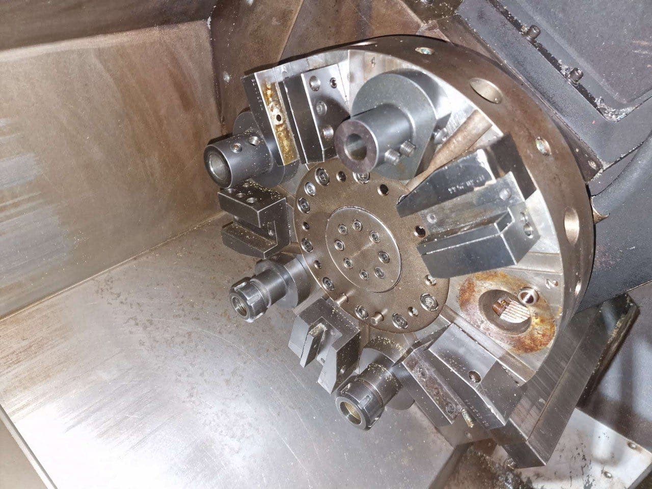 Токарный центр с ЧПУ (с приводными инструментами) HAAS SL-20-ID17890