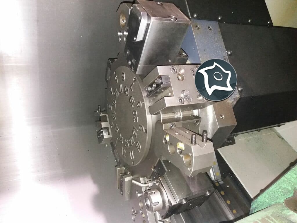 Токарный обрабатывающий центр с осью Y с ЧПУ DOOSAN Lynx 220 LSYC -ID13882