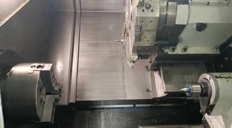 Токарный станок с ЧПУ б/у с фиксированными инструментами Hwacheon HI TECH 200 A-ID17144