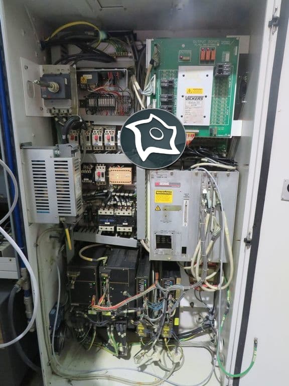 Токарный станок с ЧПУ CINCINNATI MILACRON HAWK 200-ID12665