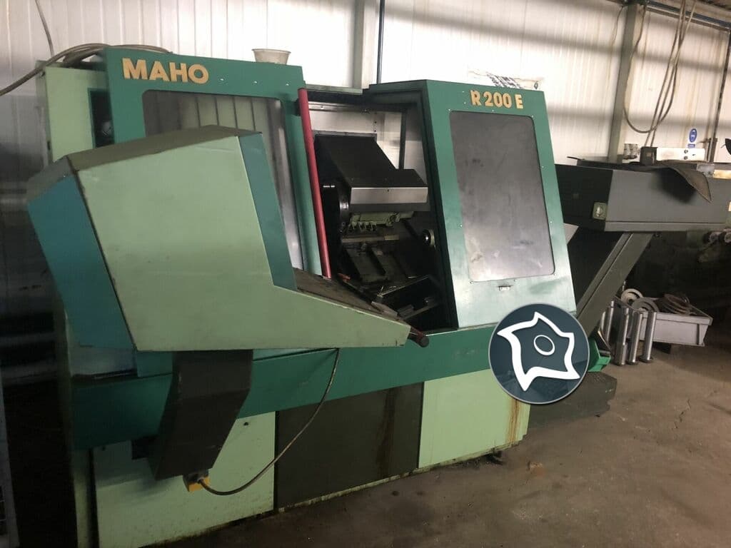 Токарный станок с ЧПУ MAHO GR 200 E-ID15910