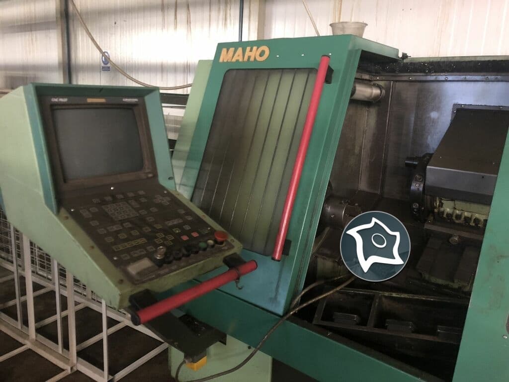 Токарный станок с ЧПУ MAHO GR 200 E-ID15910